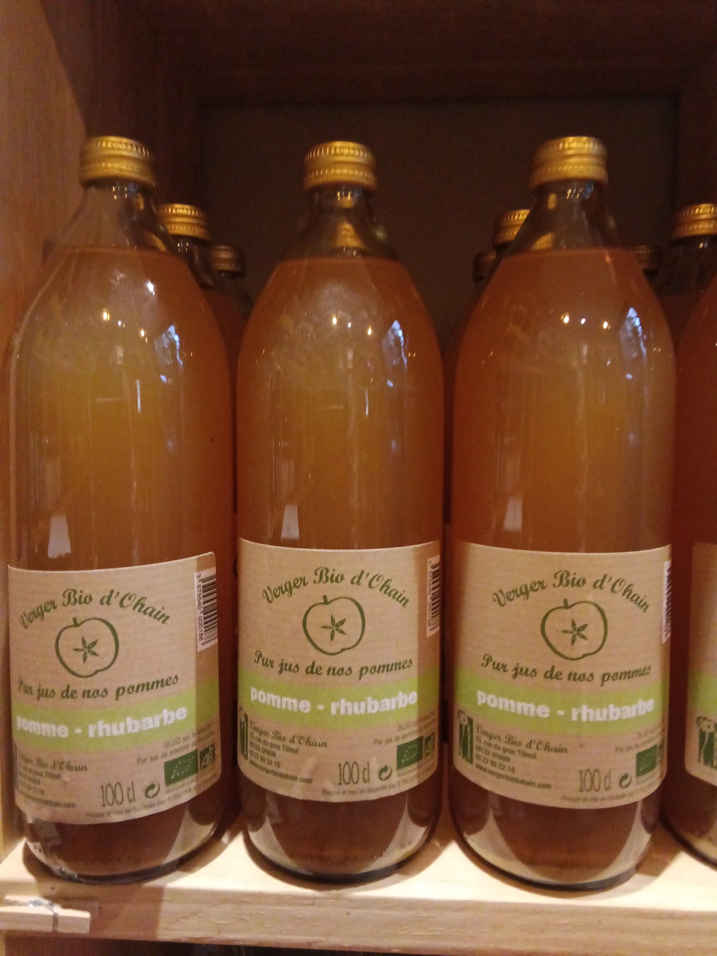 Jus de pomme - rhubarbe - Verger bio d'Ohain- Les copains d'Thiérache Guise